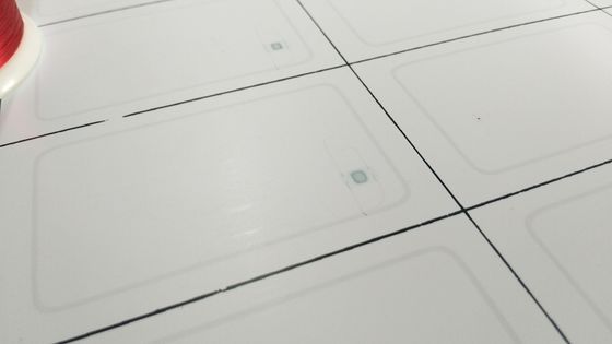 5x5 Pvc RFID 인레이 / prelam 엽기 RFID 카드 생산 F1108 TK4168 칩