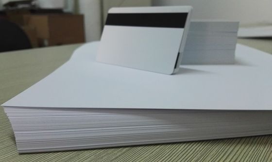 신용 카드 생산을 위한 디지털 프린터를 위한 이중의 측면을 가진 디지털 인쇄할 수 있는 PVC 시트
