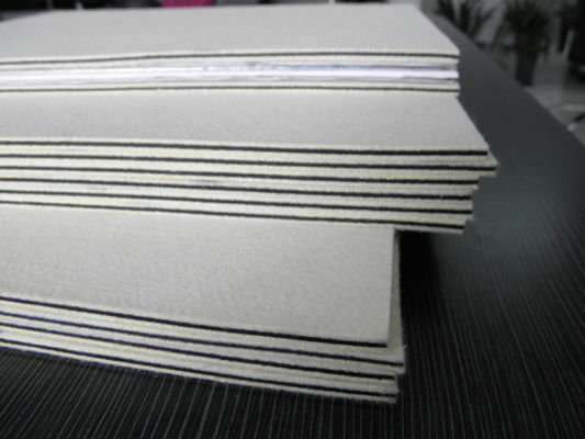 PVC 카드 압박 Laminator를 위한 까만 모직 박판으로 만들어진 패드 뜨거운 압박 방석 패드