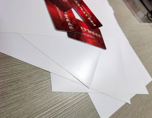 상한 PC 카드 몸 생산을 위한 백색 합성 조밀한 폴리탄산염 장
