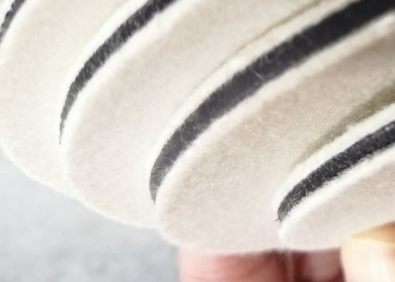 모직인 A4 규모는 은행 / 신용 RFID 카드 엷은 조각 모양을 위한 쿠션 적층 패드를 느꼈습니다